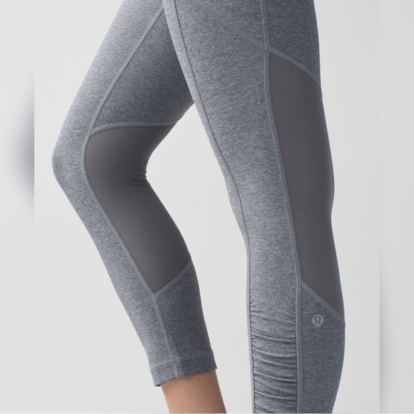 Lululemon Speed Crop - Picture 4 of 10